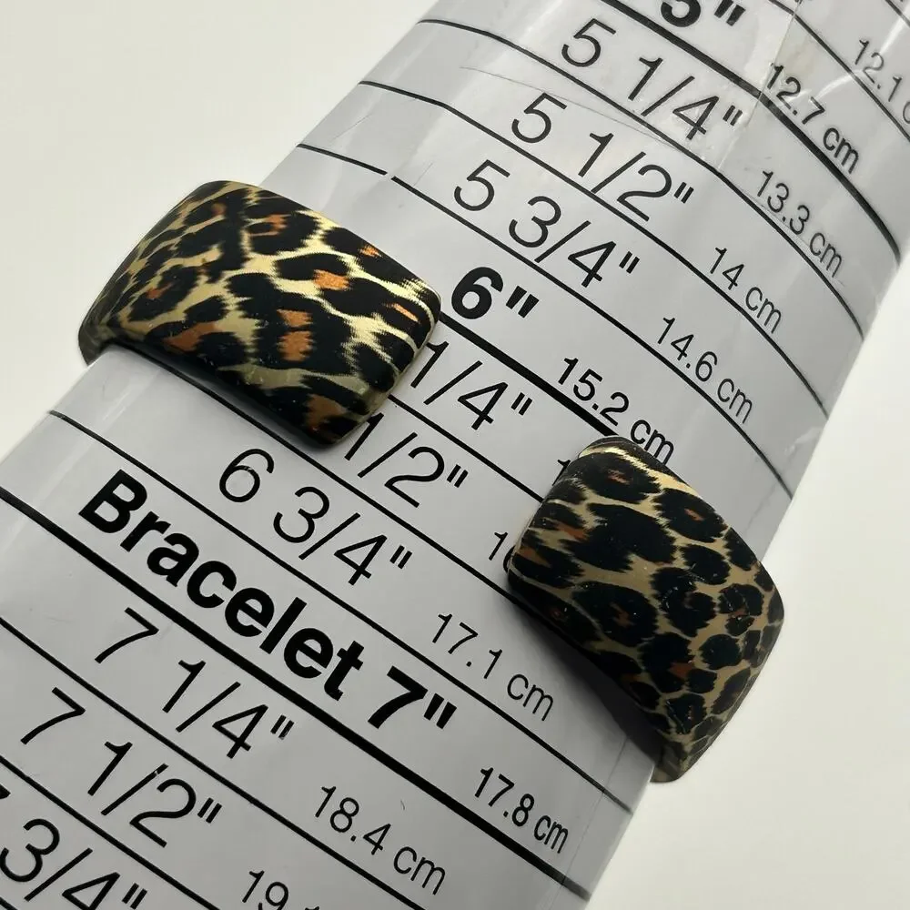 Geneva Platinum Women's Leopard Print Bangle Cuff Fashion Watch New Battery